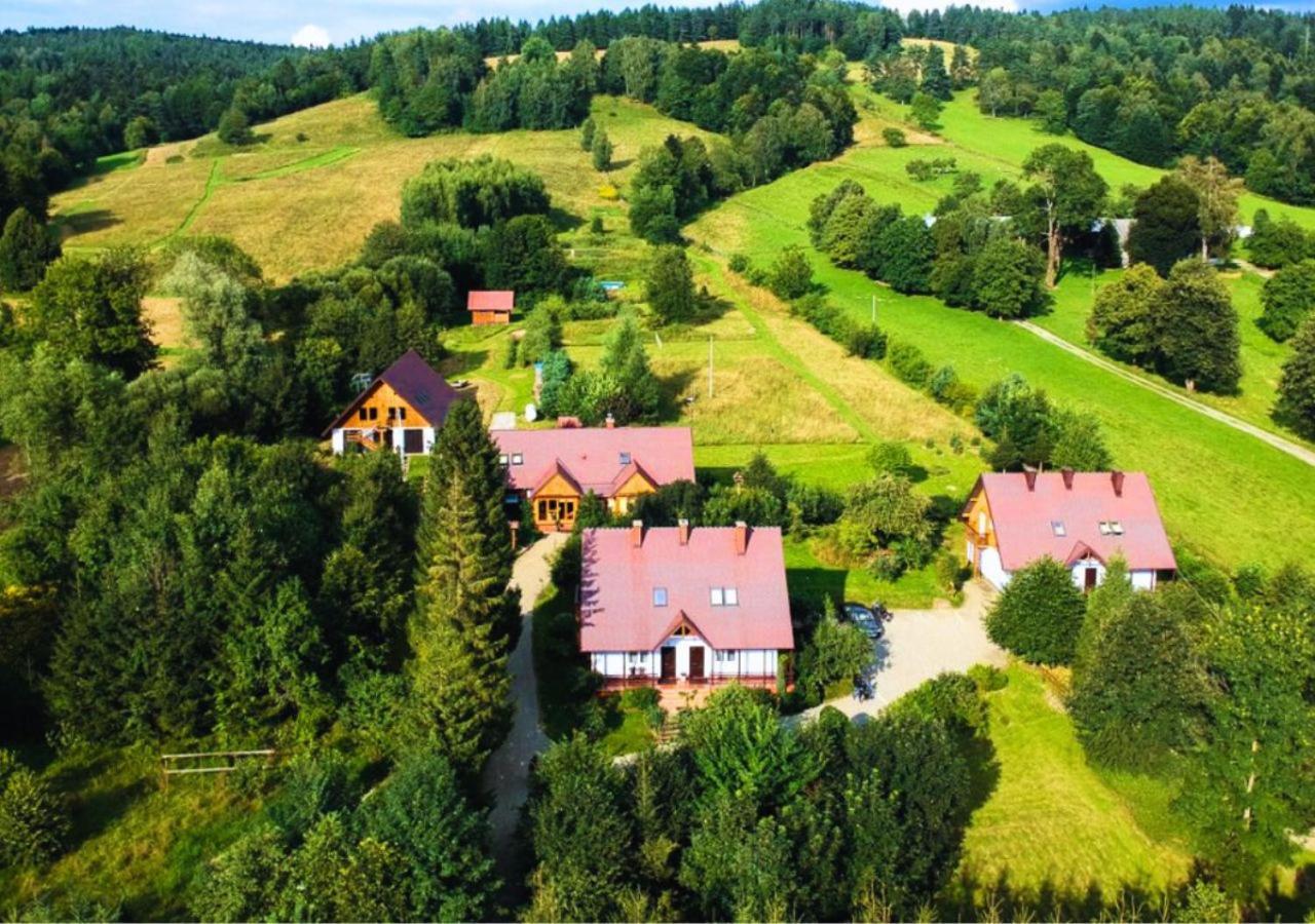 Rezydencja Bukowy Dwor Czarna  Luaran gambar