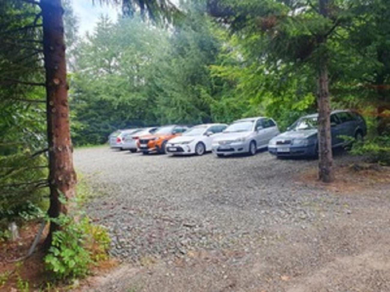 Rezydencja Bukowy Dwor Czarna  Luaran gambar